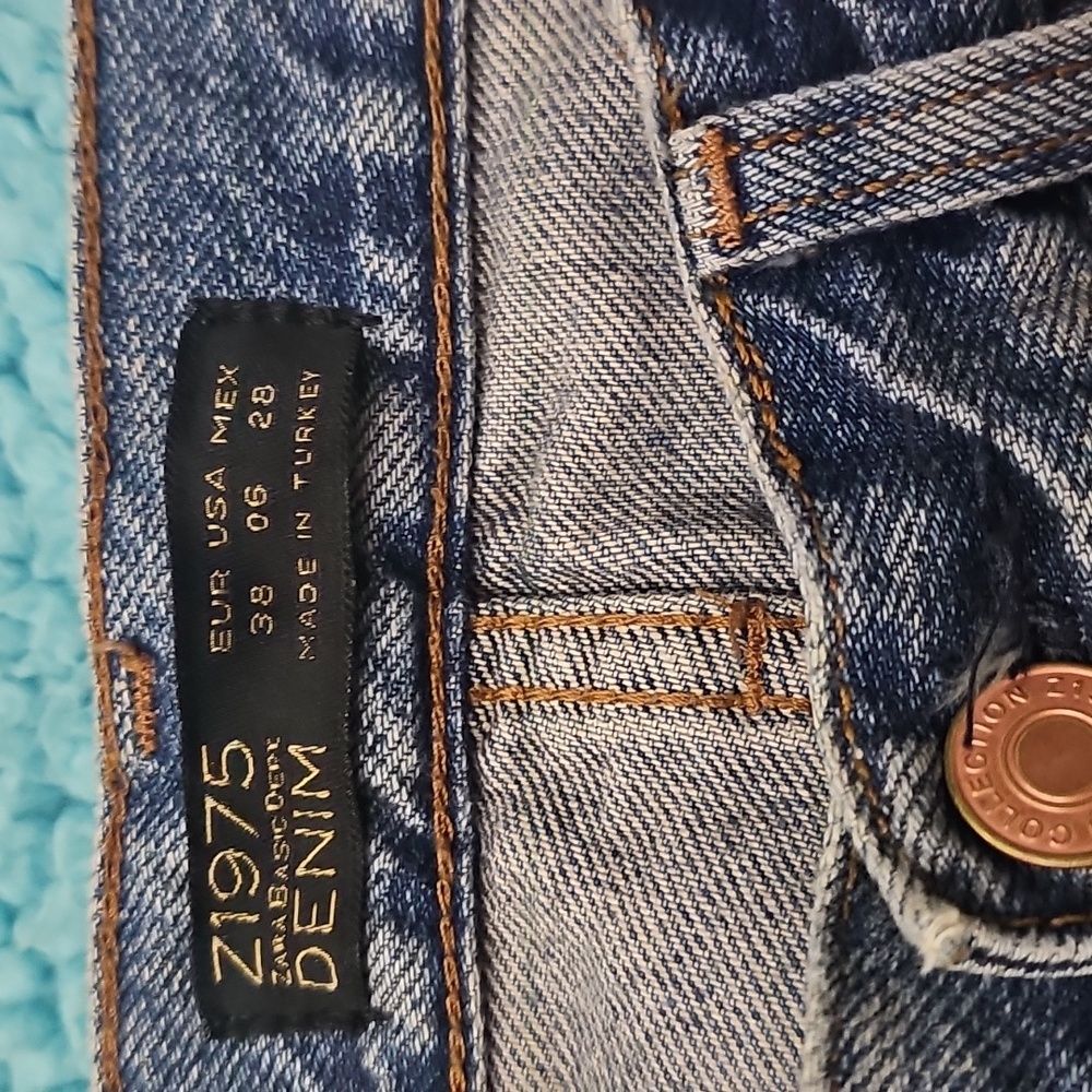 ⚜️2 Pair Of Zara Women's Distressed Blue Jeans Set - Picture 2 of 8